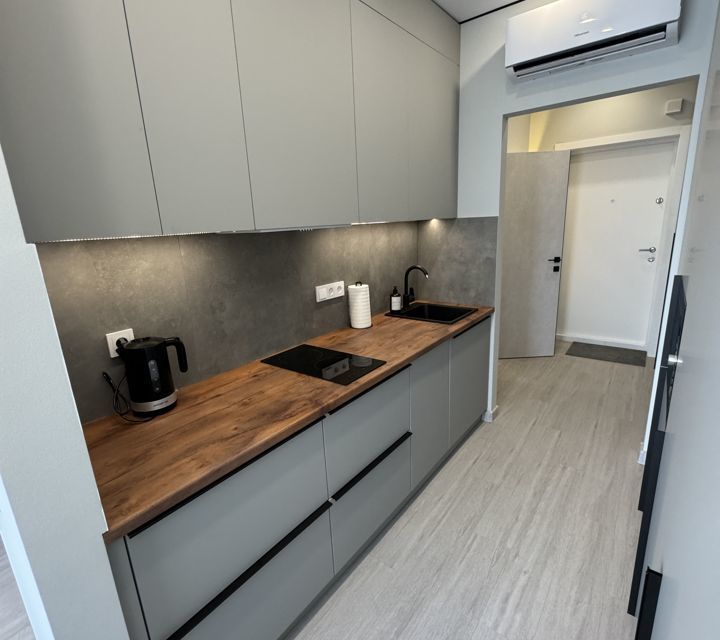 Сдаётся 1-комнатная квартира, 42 м²