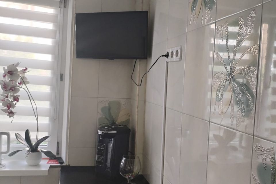 Сдаётся 2-комнатная квартира, 49.5 м²