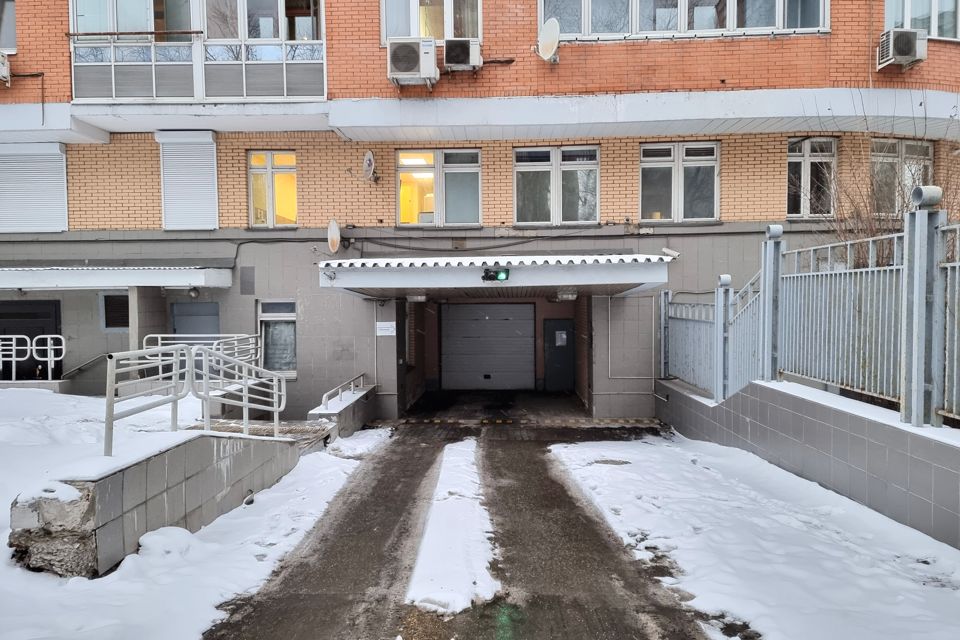 Сдаётся машиноместо, 24.2 м²