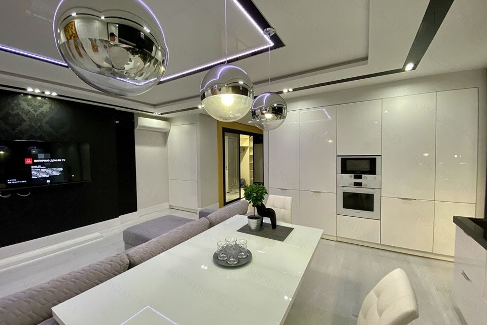 Сдаётся 3-комнатная квартира, 100 м²