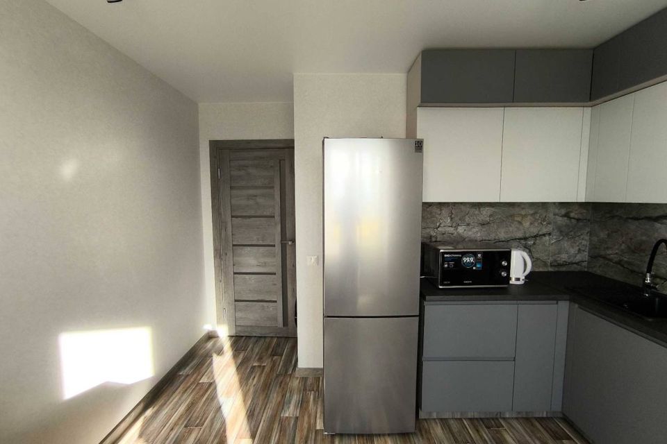 Сдаётся 1-комнатная квартира, 42 м²