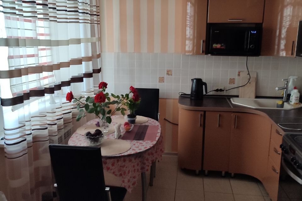 Сдаётся 1-комнатная квартира, 43.5 м²