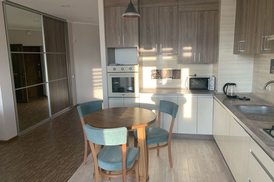 Сдаётся 1-комнатная квартира, 37 м²
