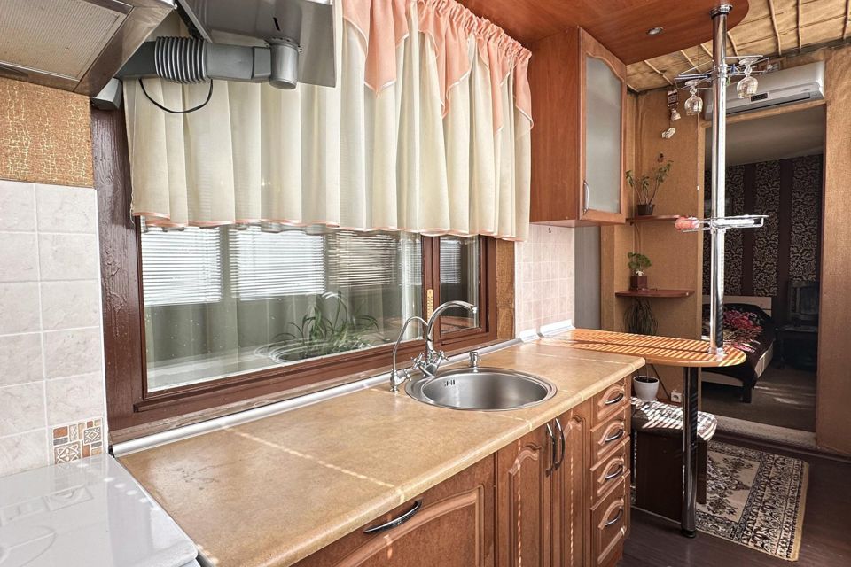 Сдаётся 2-комнатная квартира, 52 м²