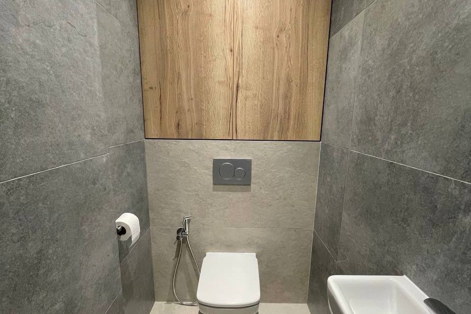 Сдаётся 2-комнатная квартира, 65 м²