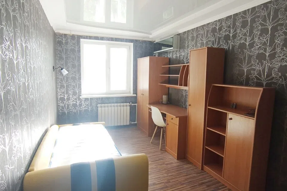 Сдаётся 4-комнатная квартира, 72 м²