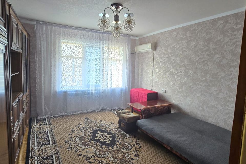 Сдаётся 2-комнатная квартира, 52 м²