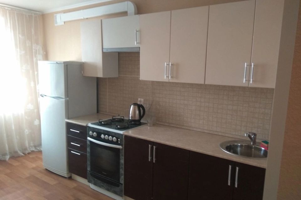 Сдаётся 1-комнатная квартира, 43 м²