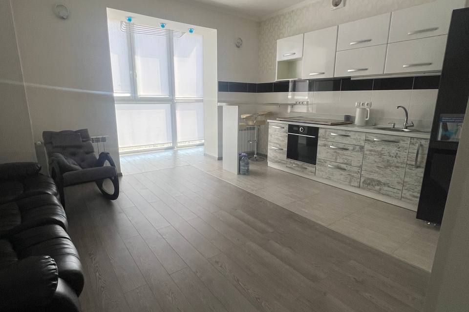 Сдаётся 1-комнатная квартира, 43 м²