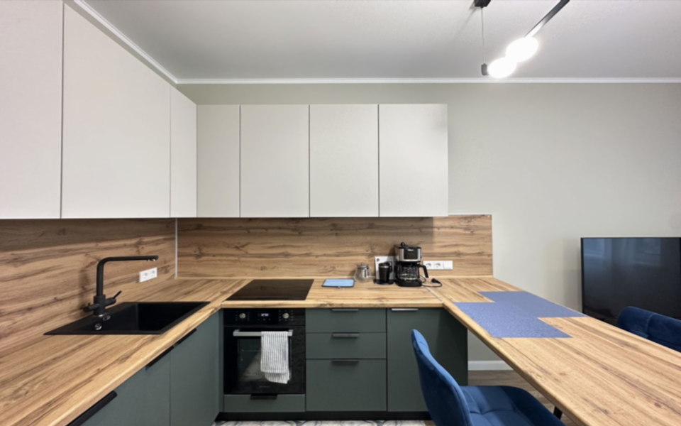 Сдаётся 1-комнатная квартира, 42 м²
