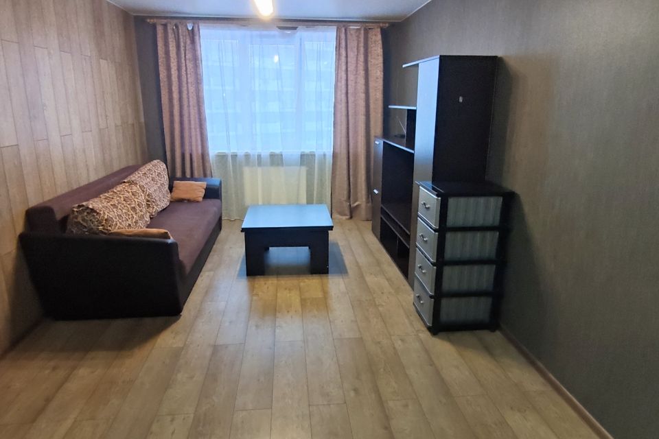 Сдаётся 1-комнатная квартира, 35 м²