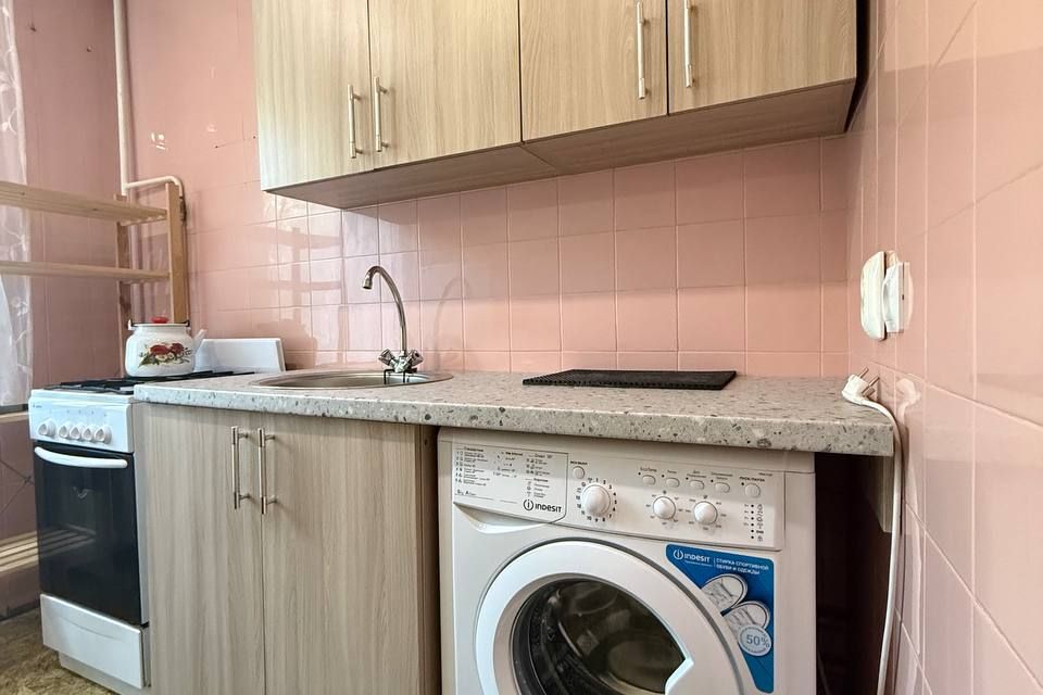 Сдаётся 1-комнатная квартира, 38 м²