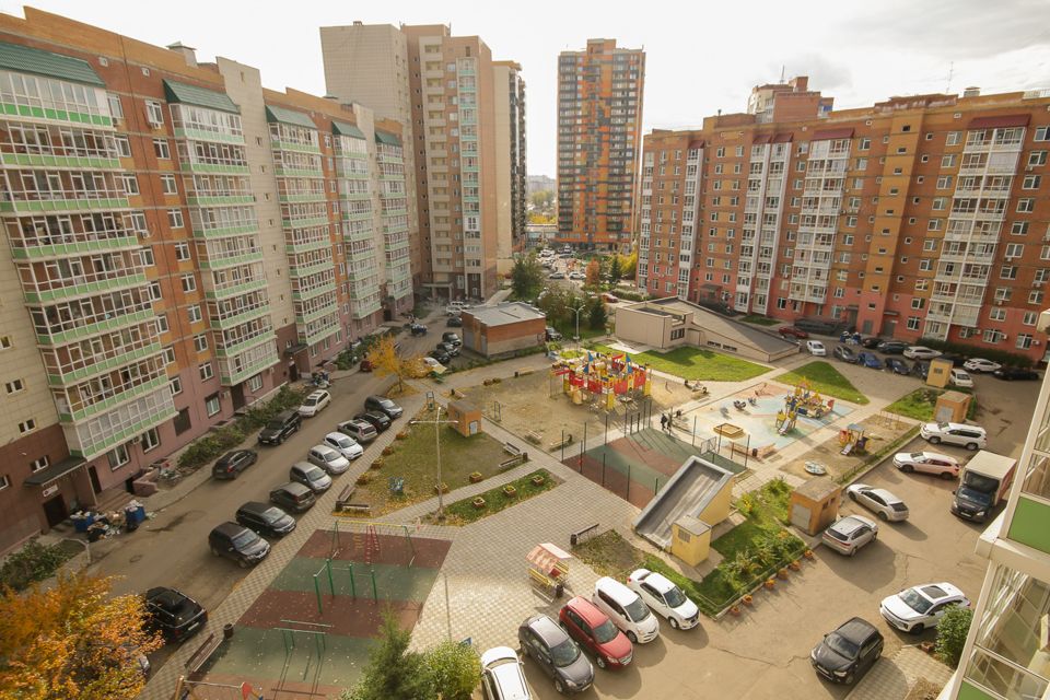 Сдаётся 3-комнатная квартира, 113 м²