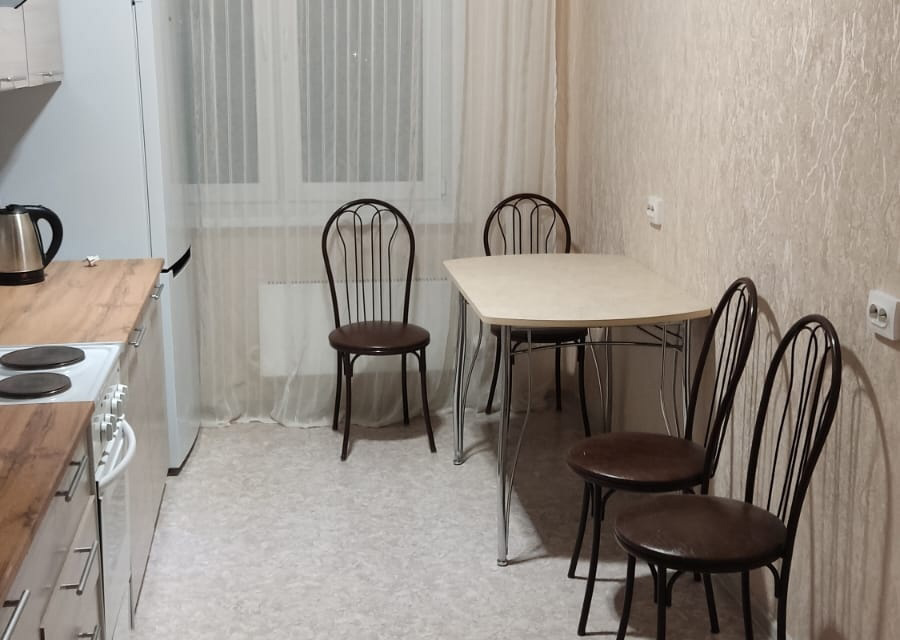 Сдаётся 1-комнатная квартира, 38 м²