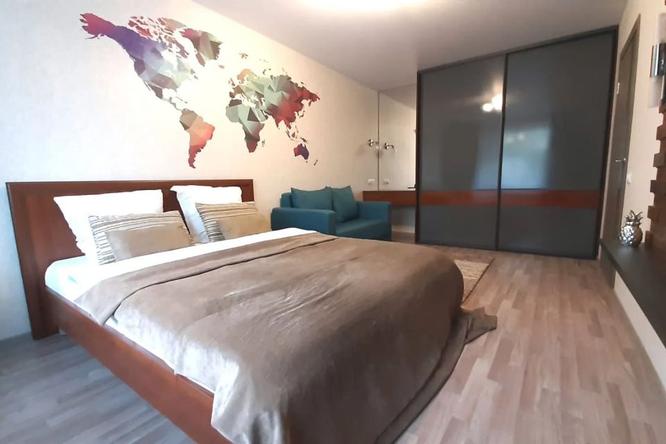 Сдаётся 1-комнатная квартира, 42 м²