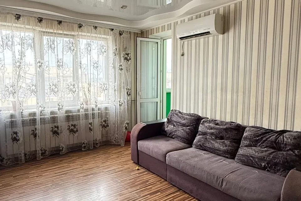 Сдаётся 2-комнатная квартира, 54 м²