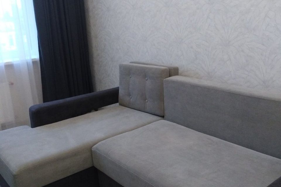 Сдаётся 1-комнатная квартира, 38 м²