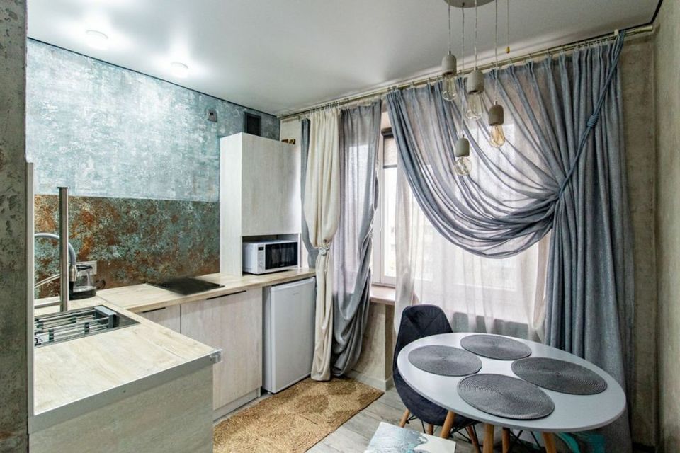 Сдаётся 2-комнатная квартира, 57 м²