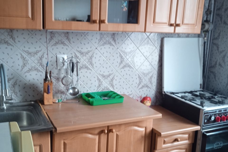 Сдаётся 2-комнатная квартира, 56 м²