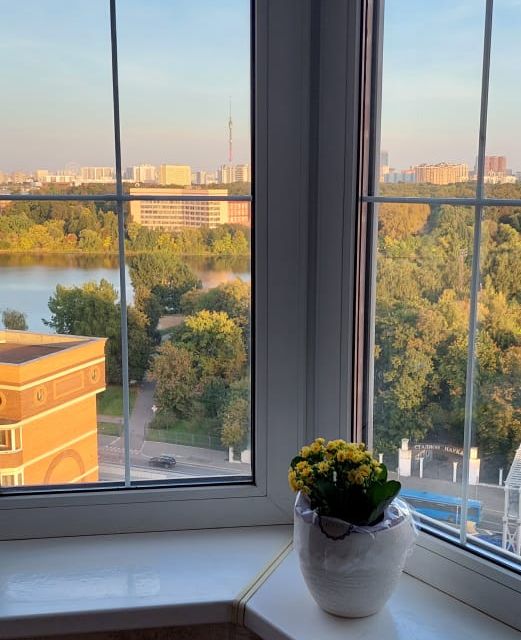 Сдаётся 2-комнатная квартира, 52 м²