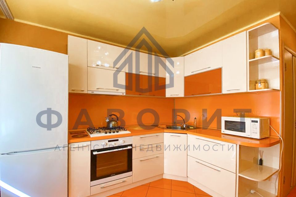 Сдаётся 1-комнатная квартира, 40 м²