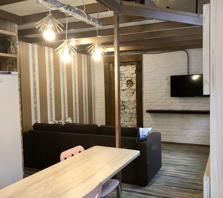 Сдаётся 2-комнатная квартира, 60 м²