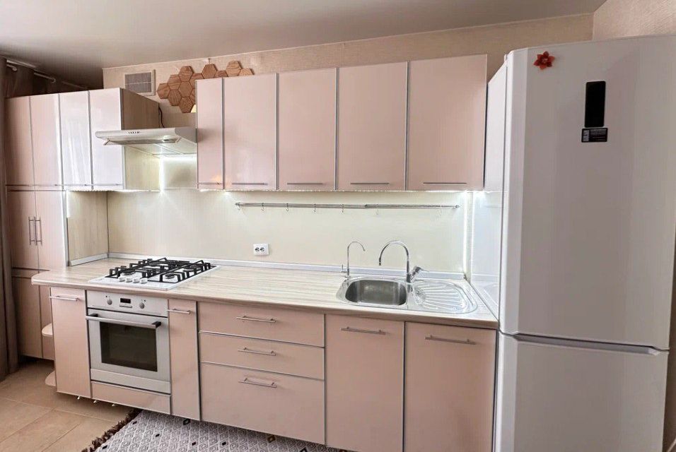 Сдаётся 1-комнатная квартира, 38 м²