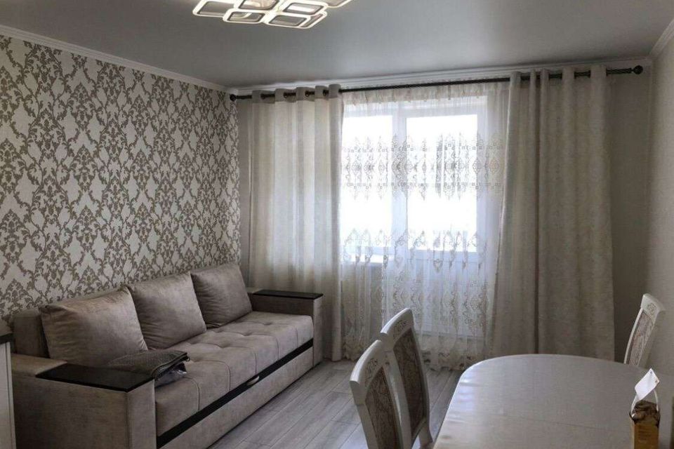 Сдаётся 1-комнатная квартира, 49 м²