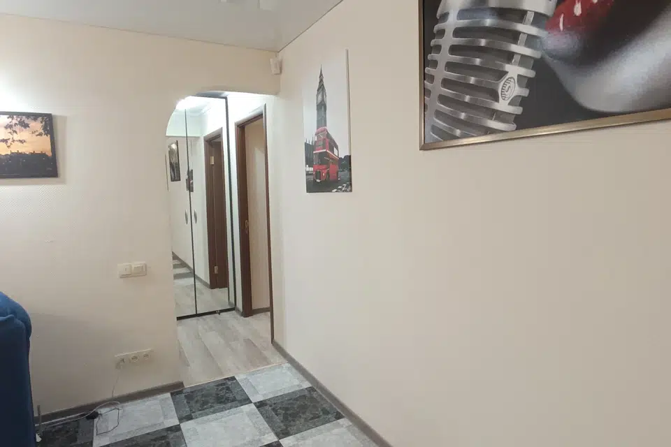 Сдаётся 3-комнатная квартира, 65 м²