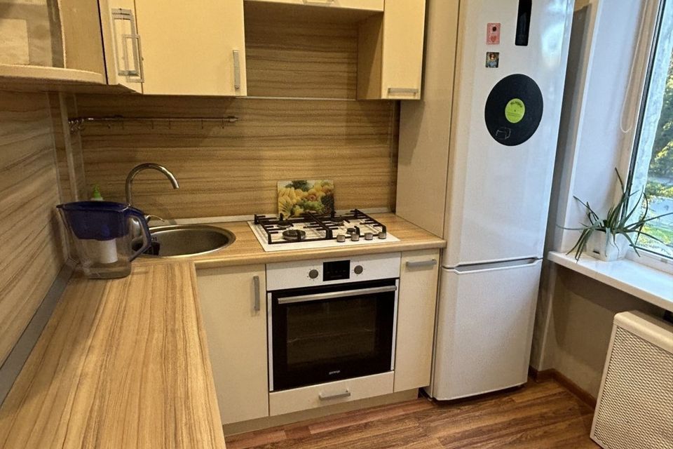 Сдаётся 1-комнатная квартира, 38 м²