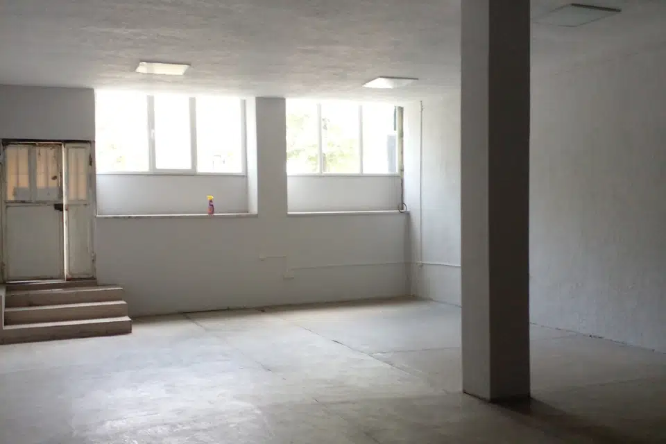 Сдаётся помещение своб. назначения, 100 м²