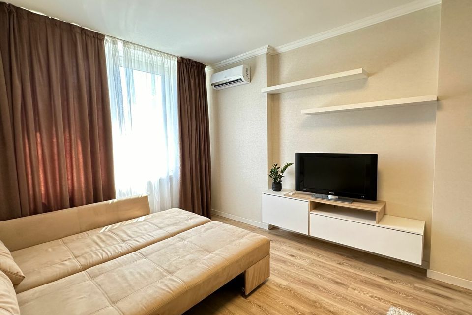 Сдаётся 1-комнатная квартира, 40 м²
