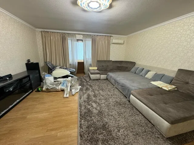 Сдаётся 3-комнатная квартира, 120 м²
