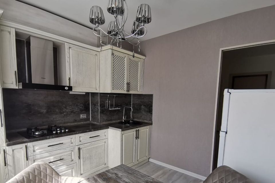 Сдаётся 1-комнатная квартира, 37 м²