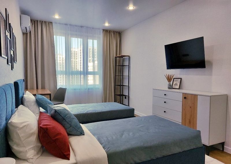 Сдаётся 2-комнатная квартира, 65 м²