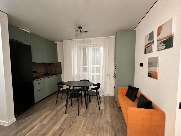Сдаётся 2-комнатная квартира, 55 м²