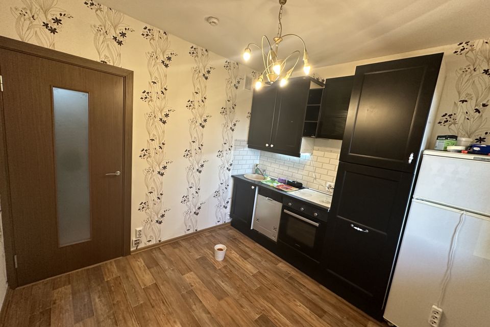 Сдаётся 1-комнатная квартира, 37 м²