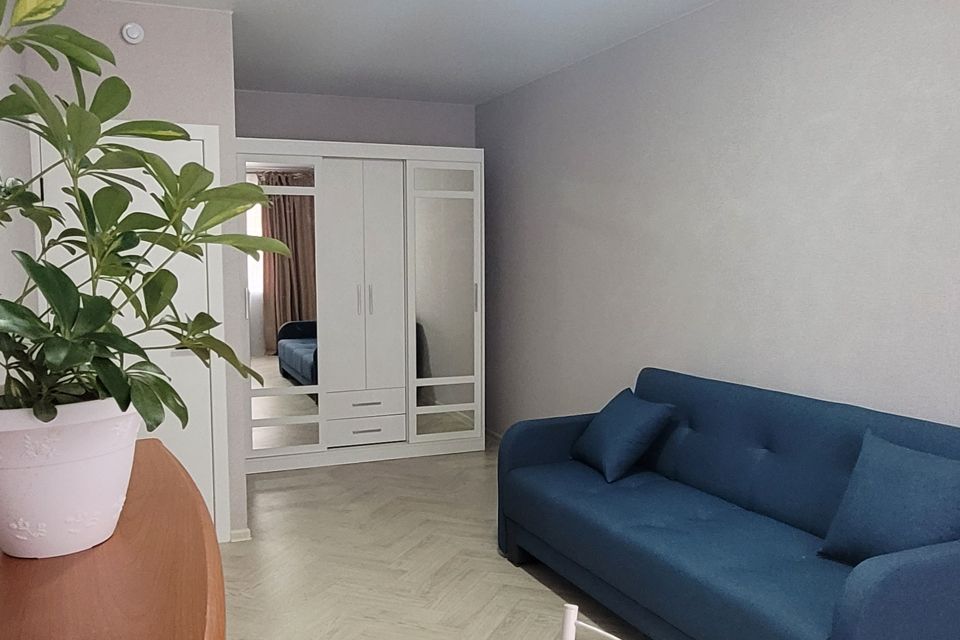 Сдаётся 1-комнатная квартира, 35 м²