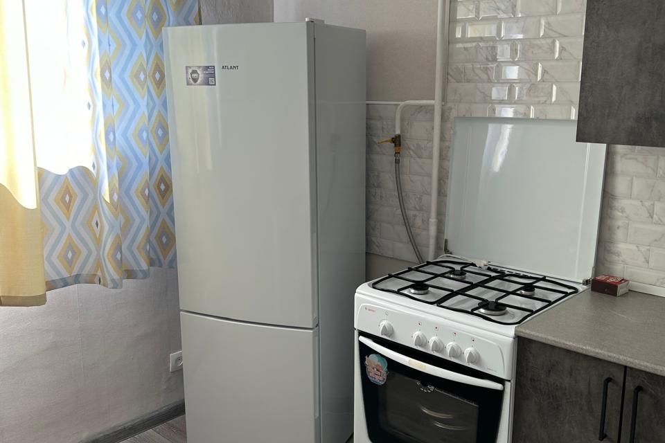 Сдаётся 2-комнатная квартира, 52.5 м²