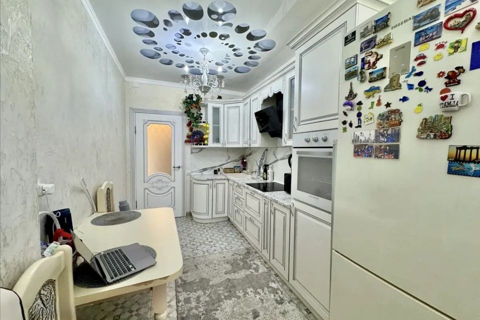 Сдаётся 2-комнатная квартира, 53 м²