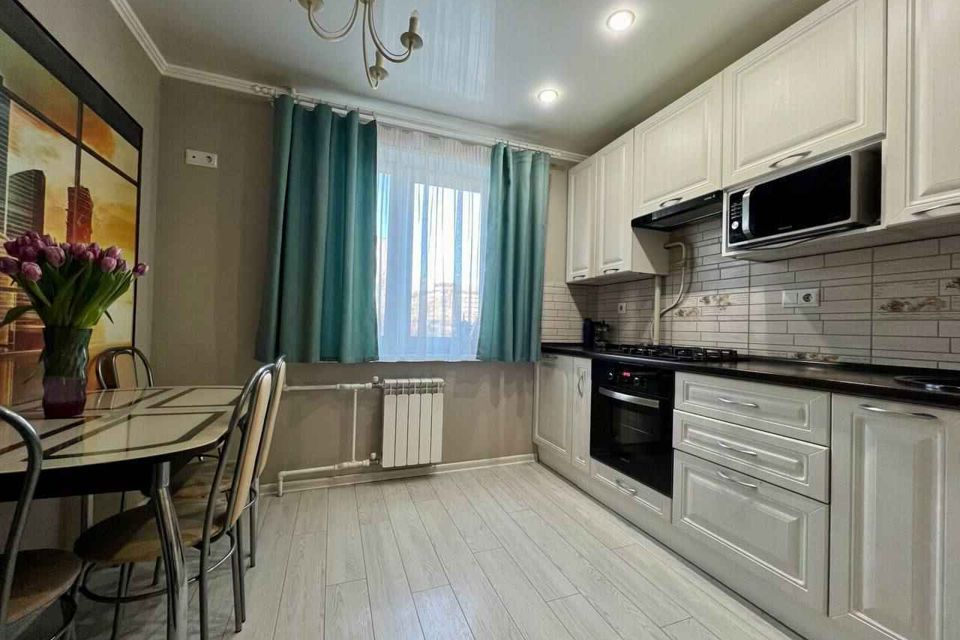 Сдаётся 2-комнатная квартира, 54 м²