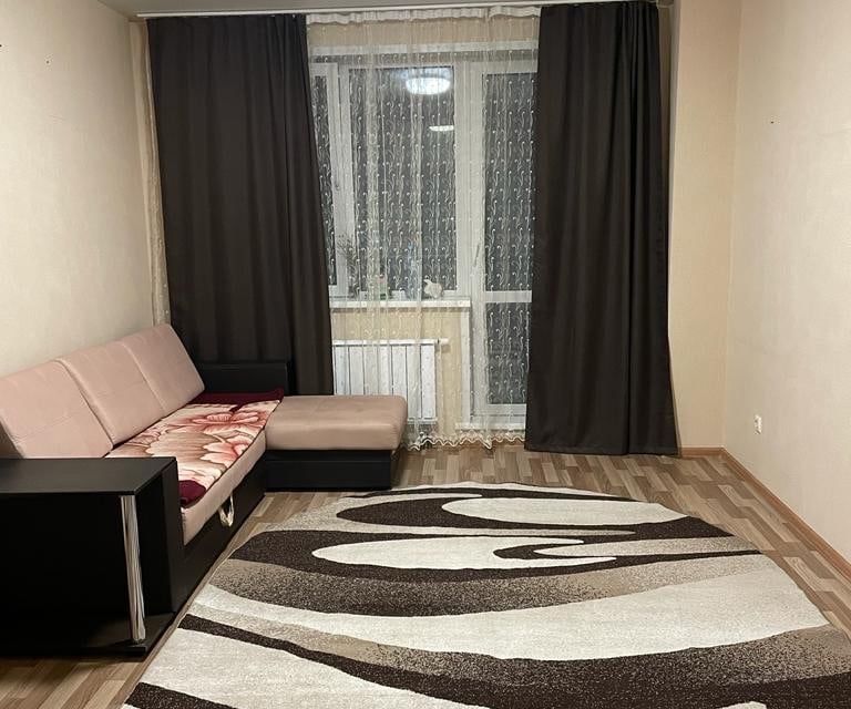 Сдаётся 1-комнатная квартира, 47 м²
