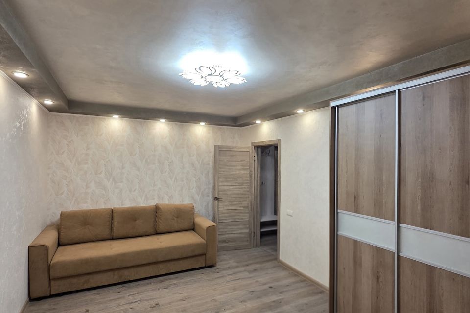 Сдаётся 1-комнатная квартира, 35 м²