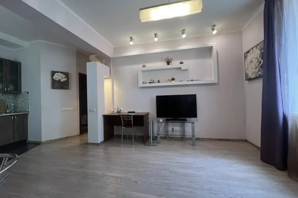 Сдаётся 2-комнатная квартира, 60 м²