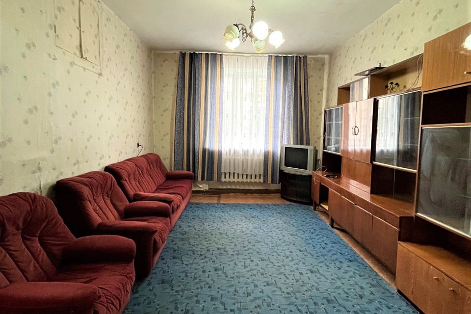 Сдаётся 2-комнатная квартира, 57 м²