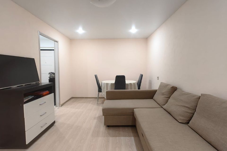 Сдаётся 2-комнатная квартира, 46 м²