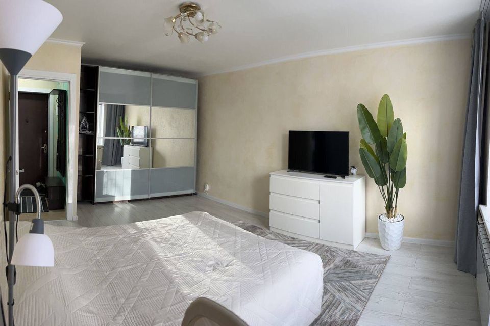 Сдаётся 1-комнатная квартира, 38 м²