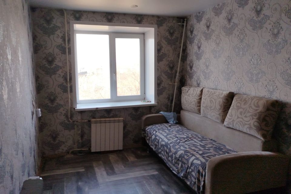 Сдаётся комната в 1-комн. квартире, 12.2 м²