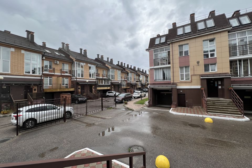 Сдаётся 2-комнатная квартира, 54 м²