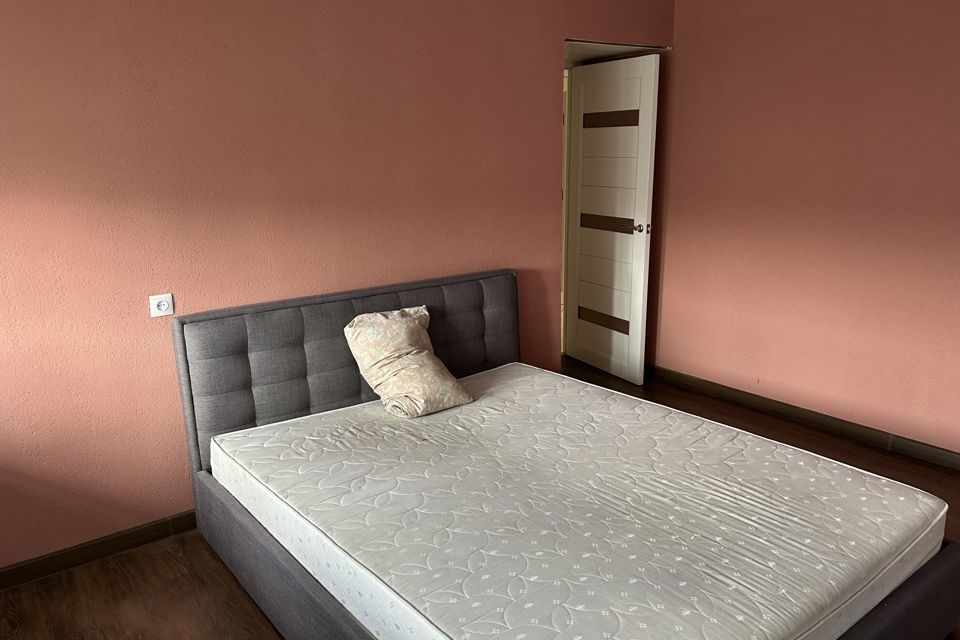 Сдаётся 2-комнатная квартира, 61.3 м²